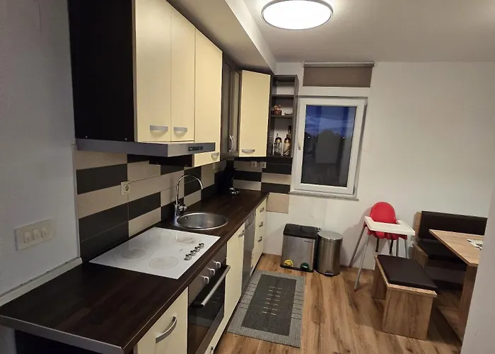 Апартаменты Comfortable Near Pula