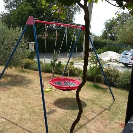 Comfortable Near Pula * Marčana